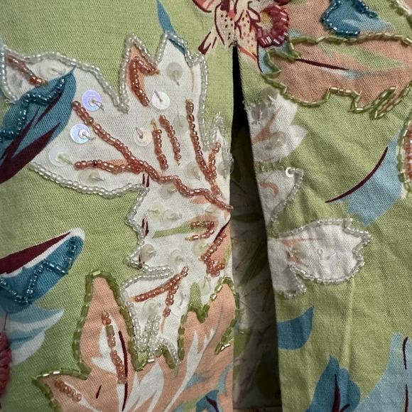 Spring Flower Print and Beaded Skirt Dolce Apparel - Picture 5 of 8